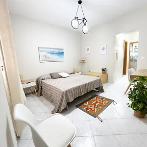 La Casa Di Angela , Monreale Italia