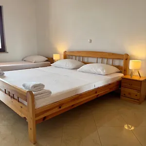https://apartments-bernarda-2.hotelinzadar.com