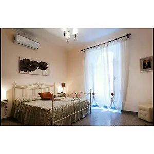 Domus Ines San Pietro , Roma Italia